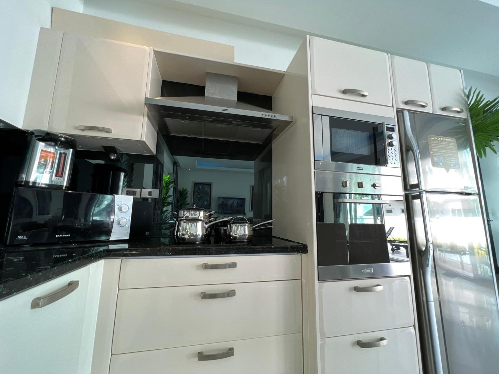 Villas In Pattaya Bãi biển Jomtien Phòng bức ảnh