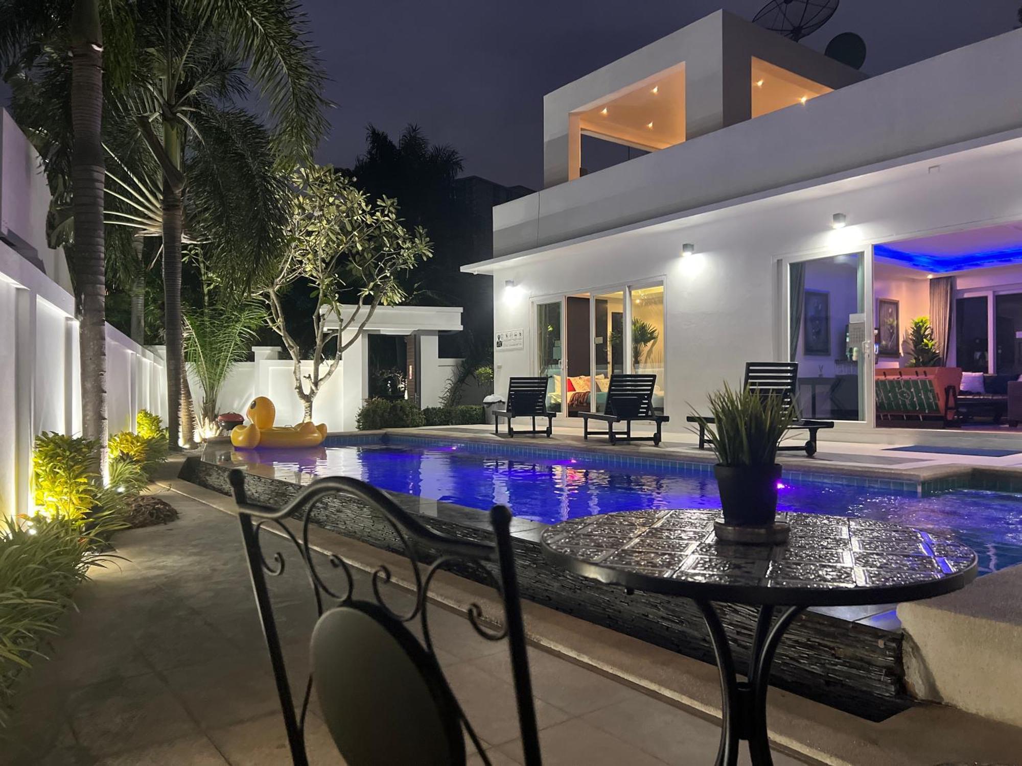 Villas In Pattaya Bãi biển Jomtien Phòng bức ảnh